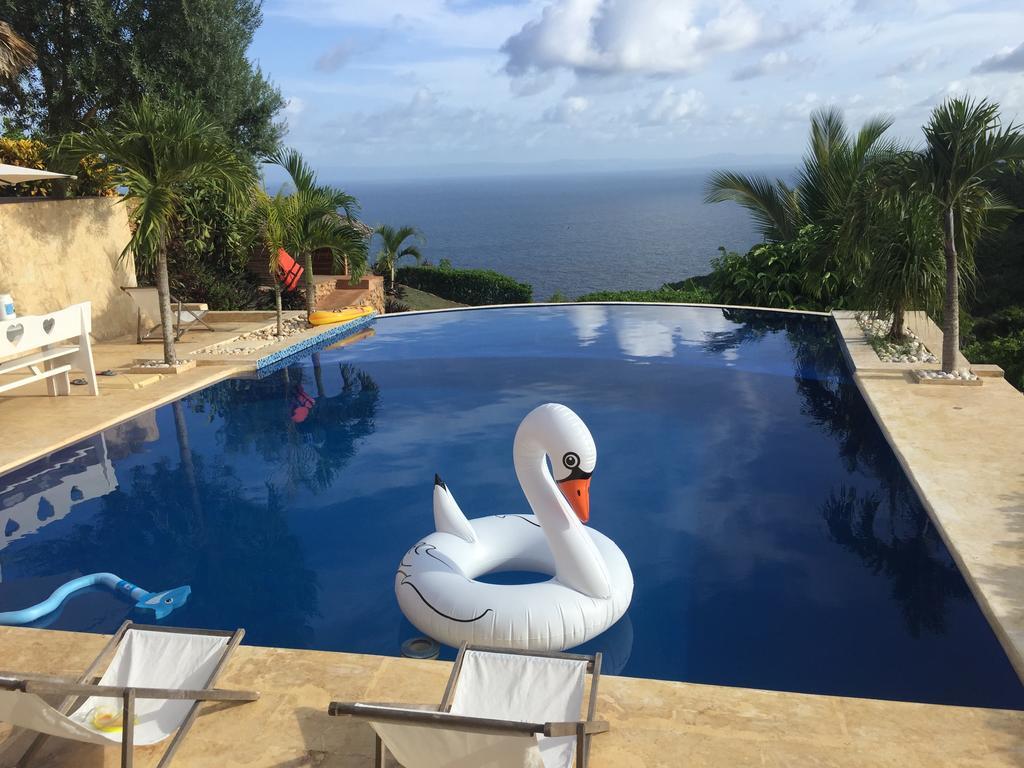 El Monte Azul Bed & Breakfast ลาส กาเลราส ภายนอก รูปภาพ