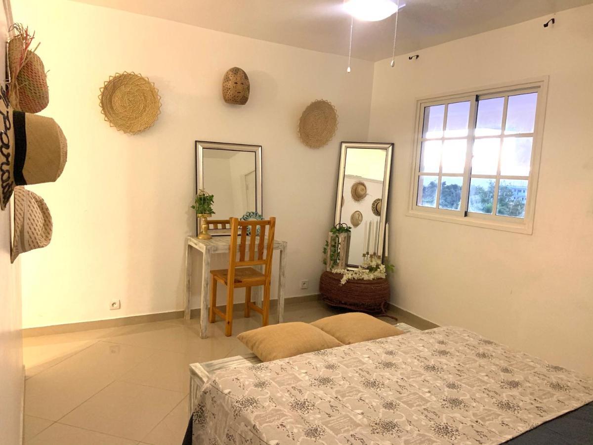 El Monte Azul Bed & Breakfast ลาส กาเลราส ภายนอก รูปภาพ